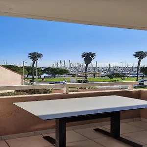 Studio Port Vauban Excellente Situation Climatise Box Fibre Antibes